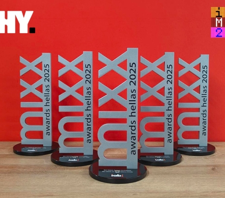 5 βραβεία για τη WHY στα ΙΑΒ ΜΙΧΧ Αwards 2025