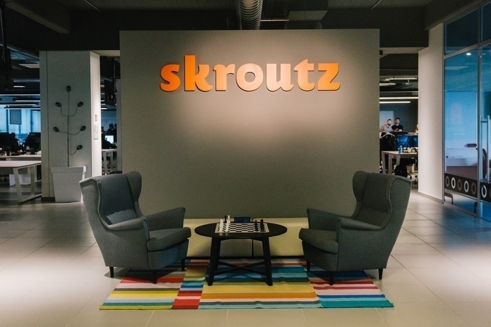 Skroutz Plus: Συνδρομητική υπηρεσία με δωρεάν μεταφορικά