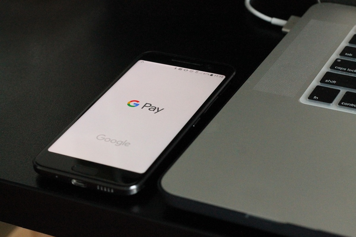 Διαθέσιμο το Google Pay στην Ελλάδα αρχικά για τους κατόχους καρτών Alpha Bank
