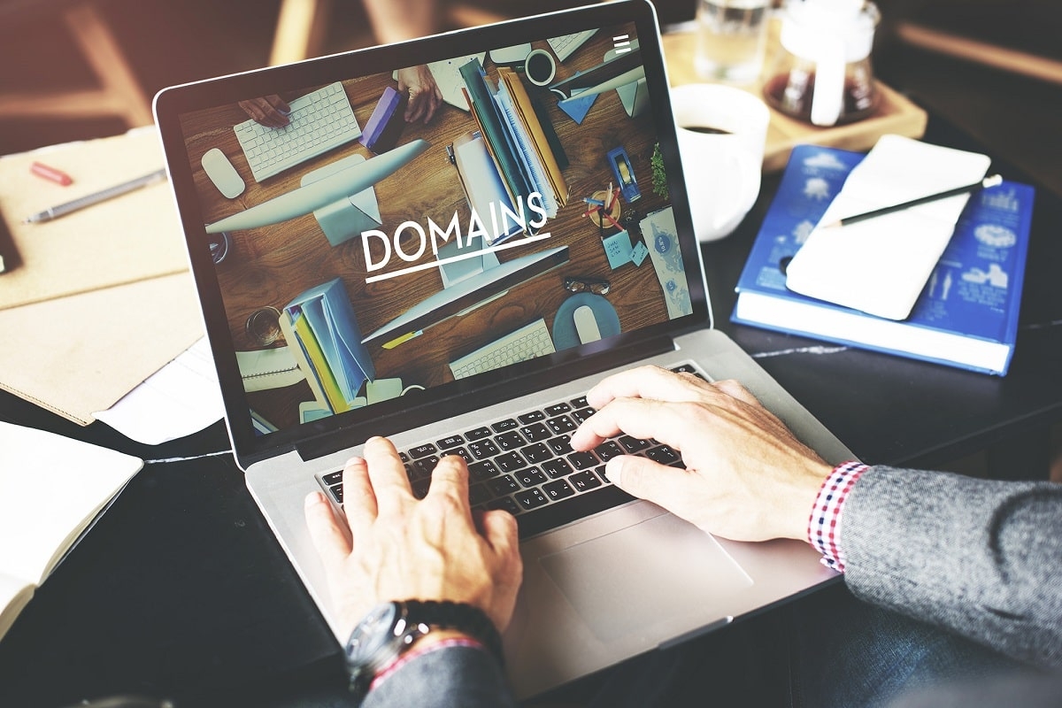 Πώς η κατοχύρωση σωστού domain name θωρακίζει ένα brand